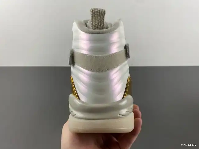 HYPE Jordan Champagne 832821-030 8 Retro 0514